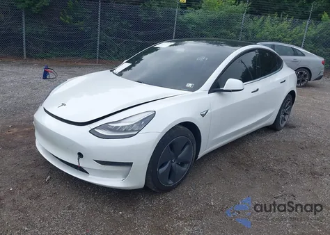 2020 Tesla Model 3 Standard Range Plus Rear-Wheel Drive/Standard Range Rear-Wheel Drive from USA, damaged, VIN 5YJ3E1EA8LF645278